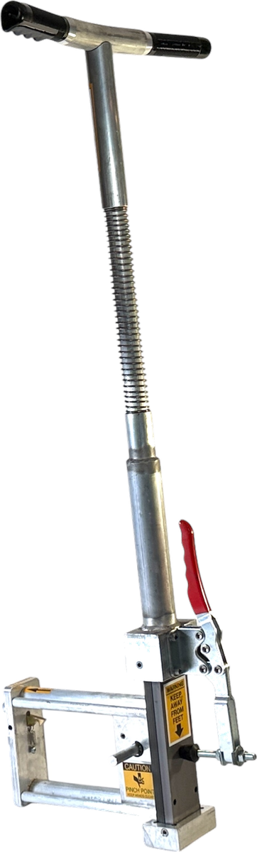The Staple Wasp ground staple gun - T-handle, red release lever and ground shoe.